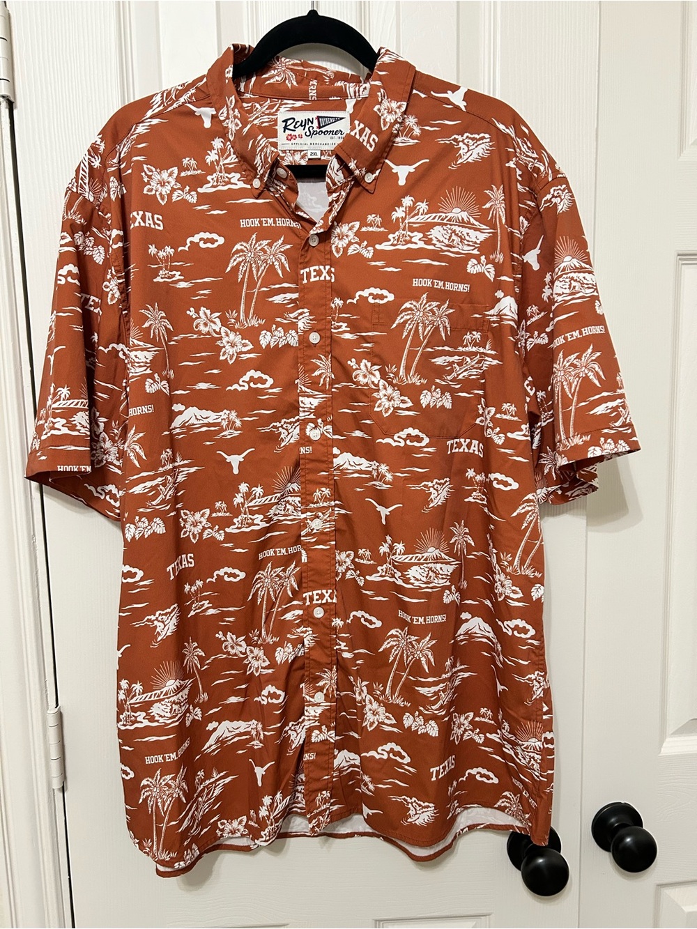 Reyn Spooner University of Texas Kekai Button front shirt XXL longhorns gameday